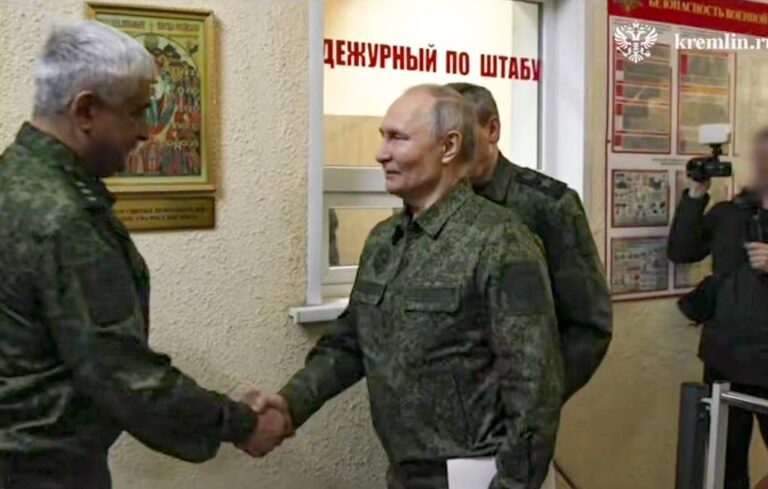 Trump Finally Concedes, Peace Is Now Russia’s Prerogative, Even As Putin Makes An Unexpected Visit To Kursk And Vows To ‘Defeat The Enemy’!