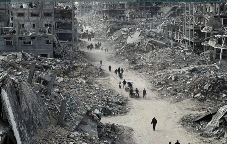 Israel Blocks Humanitarian Aid to Gaza amid Ceasefire Standoff